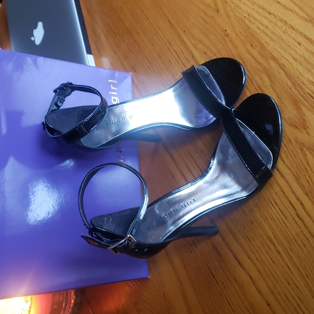 Madden girl stappy heels